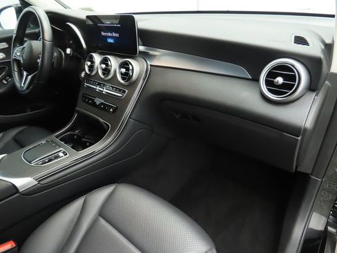 Certified 2021 Mercedes-Benz GLC 300 image 17