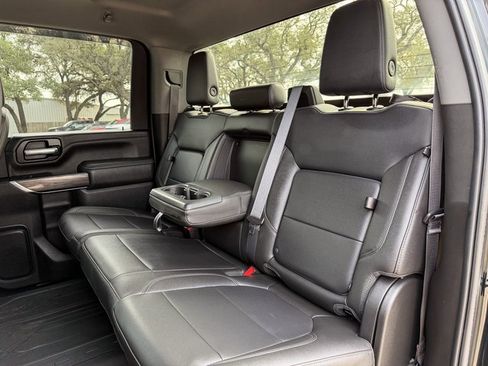 Used 2021 Chevrolet Silverado 2500 LTZ w/ Z71 Off-Road Package image 18