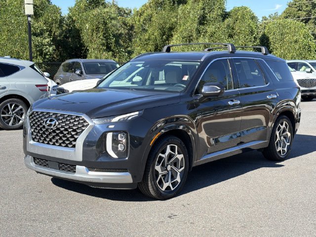 Used 2022 Hyundai Palisade Calligraphy w/ Cargo Package AWD/4WD image 3