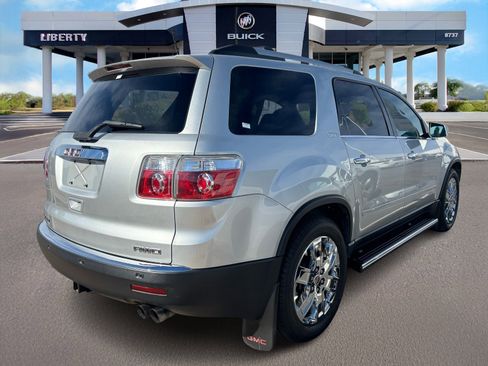 Used 2010 GMC Acadia SLT w/ LPO, 'HIT The Road' Package image 2