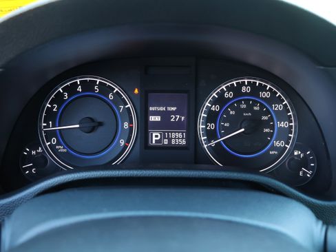 Used 2013 INFINITI G37 x w/ Premium Pkg image 19