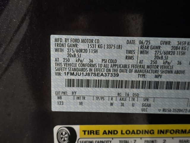 Certified 2025 Ford Expedition Active AWD/4WD image 10
