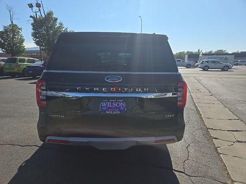 Used 2024 Ford Expedition Max Limited AWD/4WD image 6