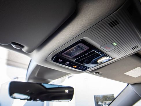 New 2026 Volkswagen Atlas Peak Edition image 35