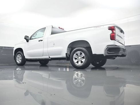 Certified 2021 Chevrolet Silverado 1500 W/T w/ WT Value Package AWD/4WD image 25