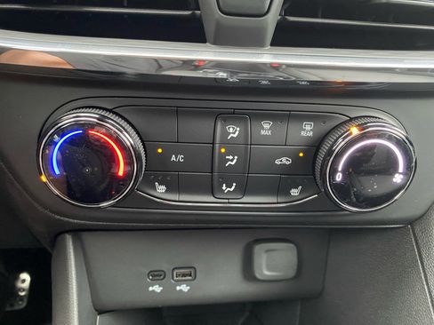 New 2026 Buick Encore GX Preferred image 18