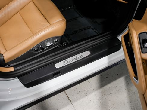 Used 2018 Porsche 911 Turbo image 28