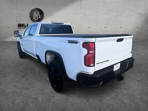 Used 2025 Chevrolet Silverado 2500 LT w/ Trail Boss Package AWD/4WD image 8