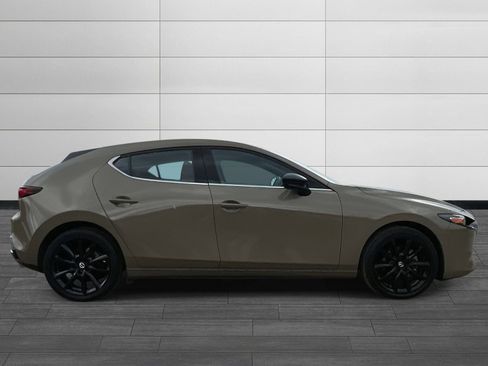Used 2024 MAZDA MAZDA3 s image 2