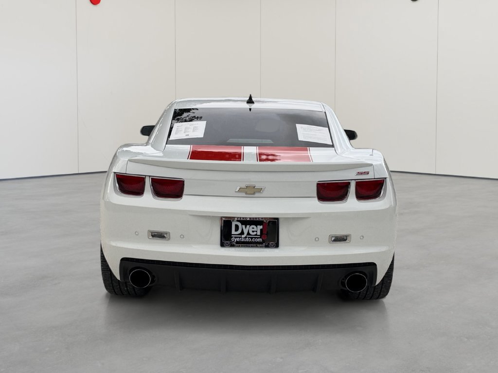 Used 2010 Chevrolet Camaro SS w/ RS Package RWD image 4