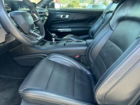 Used 2024 Ford Mustang GT Premium image 19