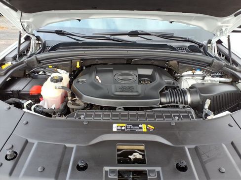 Used 2022 Jeep Grand Cherokee Summit AWD/4WD image 10