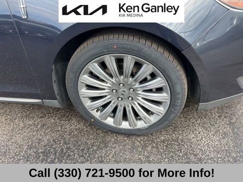 Used 2014 Lincoln MKS AWD w/ Equipment Group 101A image 21