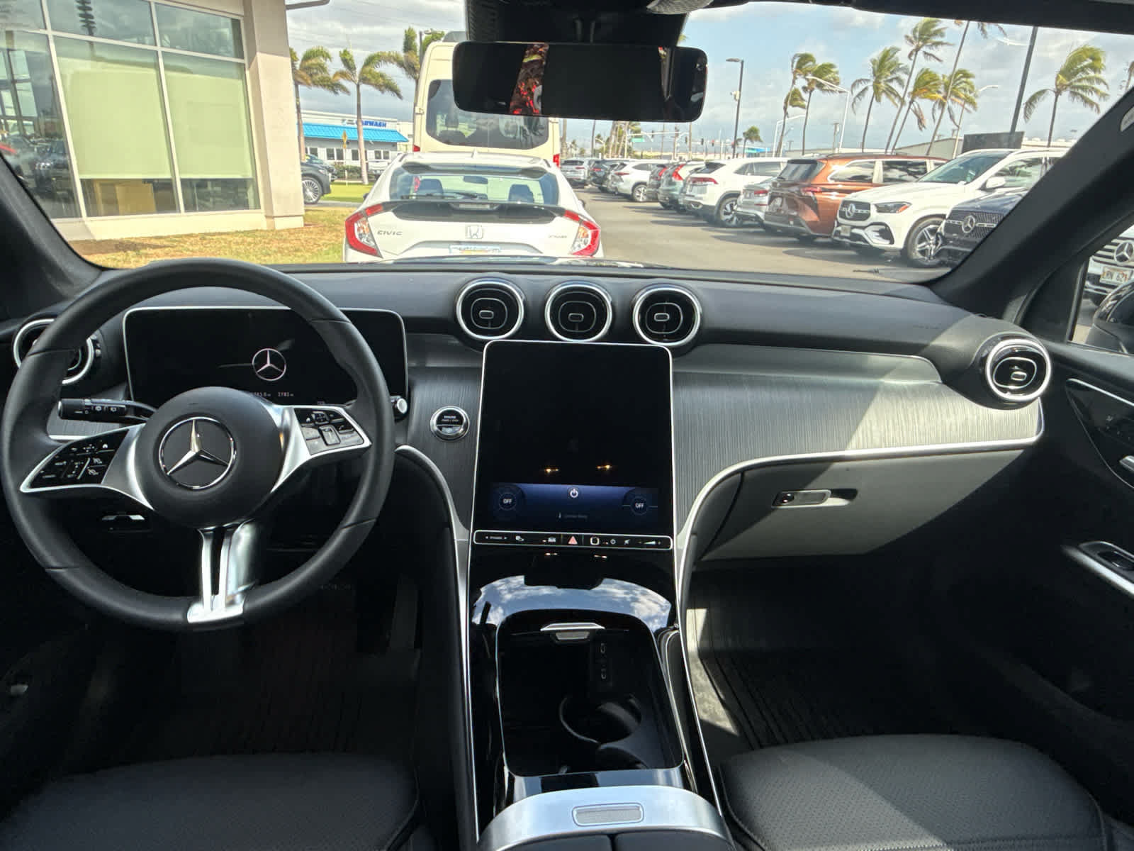 Used 2026 Mercedes-Benz GLC 300 image 15