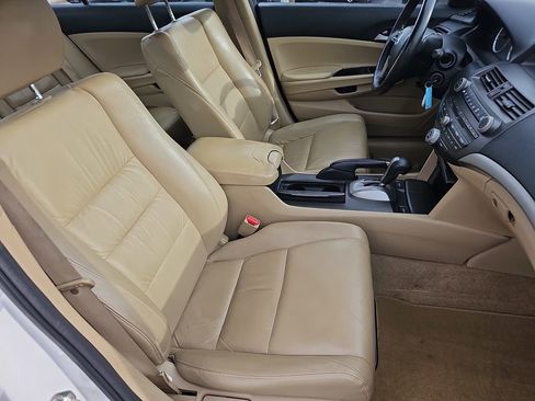 Used 2012 Honda Accord SE image 12
