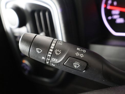 Used 2019 Chevrolet Silverado 1500 LTZ image 41