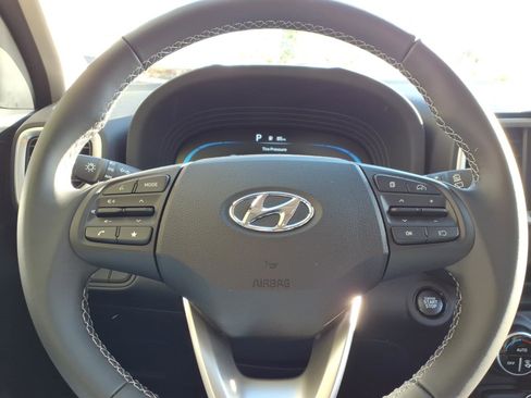 New 2026 Hyundai Venue SEL FWD image 12