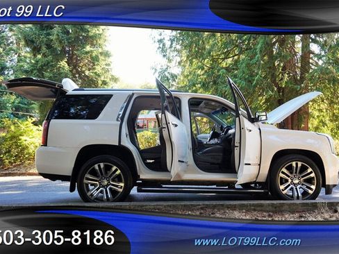 Used 2017 GMC Yukon Denali w/ Open Road Package AWD/4WD image 37