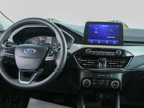 Used 2022 Ford Escape SE FWD image 17
