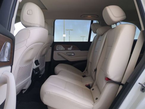 Used 2021 Mercedes-Benz GLS 450 4MATIC image 30