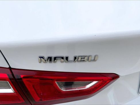 Used 2023 Chevrolet Malibu LT FWD image 10