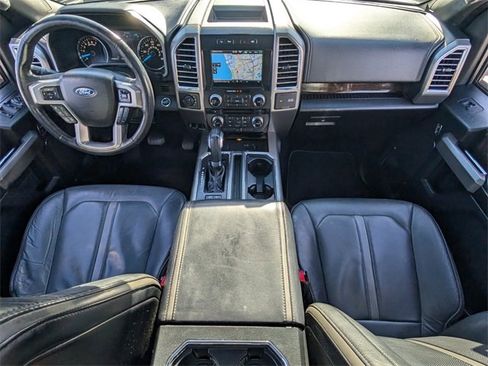 Used 2015 Ford F150 Platinum w/ Equipment Group 701A Luxury image 11