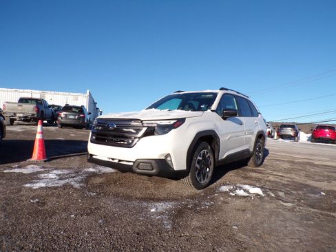 New 2026 Subaru Forester Premium image 1