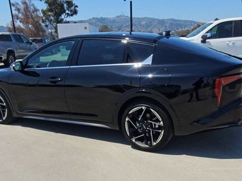 Used 2025 Kia K4 GT-Line w/ GT-Line Premium Package FWD image 6