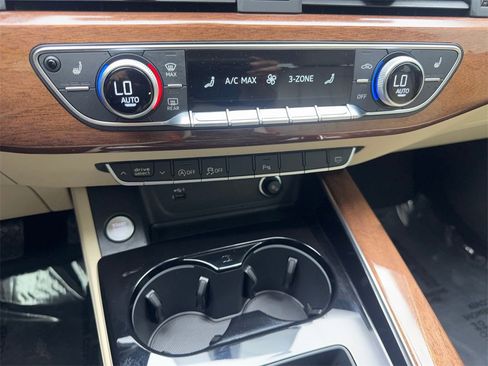 Used 2022 Audi A4 2.0T Premium w/ Convenience Package image 64