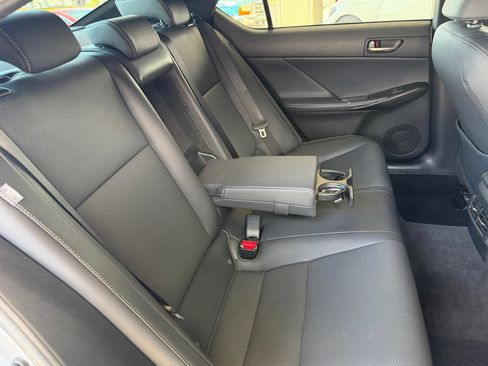Used 2024 Lexus IS 300 w/ Premium Package RWD image 33