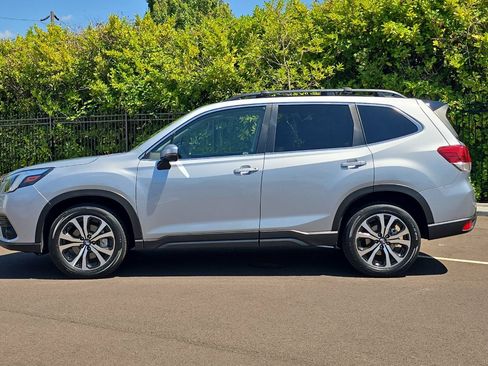 Used 2024 Subaru Forester Limited AWD/4WD image 7