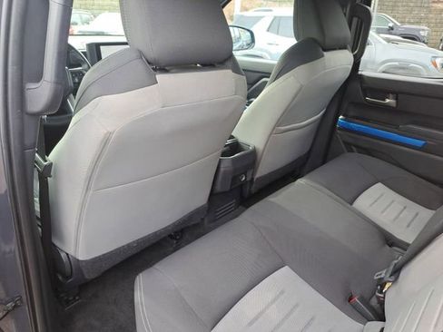 Used 2024 Toyota Tacoma TRD Off-Road image 9