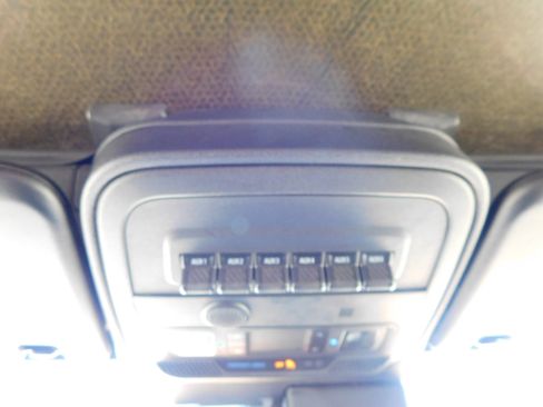 Used 2021 Ford Bronco Badlands image 25