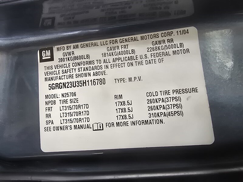 Used 2005 HUMMER H2 w/ Preferred Equipment Group AWD/4WD image 37