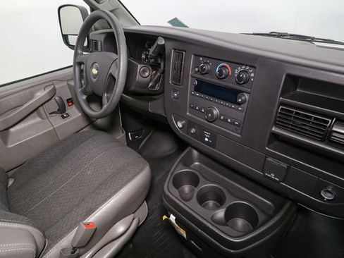 Used 2024 Chevrolet Express 2500 w/ Driver Convenience Package RWD image 16