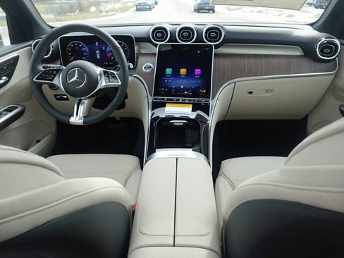 Used 2026 Mercedes-Benz GLC 300 4MATIC image 45