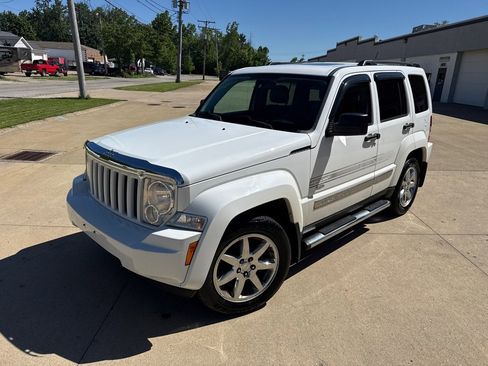 Used 2012 Jeep Liberty Sport AWD/4WD image 1