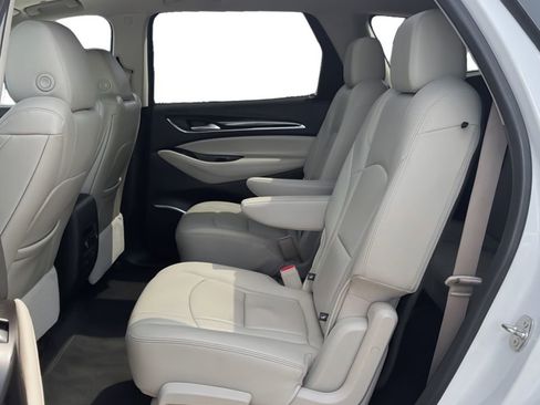 Used 2020 Buick Enclave Premium w/ Sun and Sites Package AWD/4WD image 13