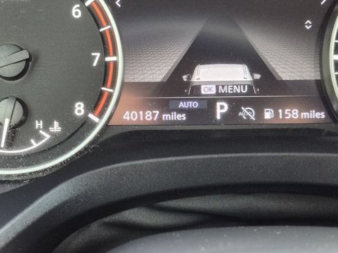 Certified 2025 Nissan Rogue SV AWD/4WD image 11