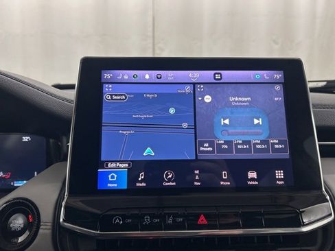 Used 2022 Jeep Compass Limited w/ Elite Group image 13