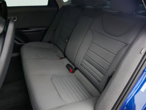 Used 2025 Kia K4 EX image 27