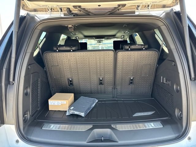 New 2026 Chevrolet Tahoe High Country AWD/4WD image 27
