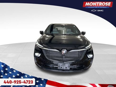 Used 2023 Buick Enclave Essence w/ Sport Touring Edition image 8