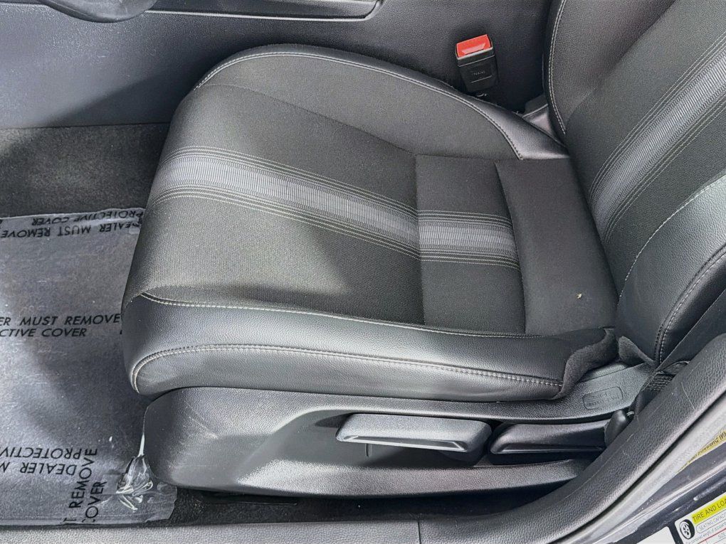 Used 2025 Honda Civic Sport image 24