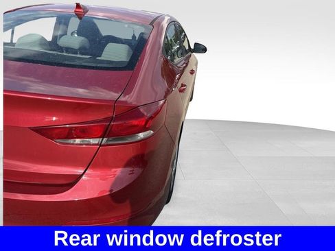 Used 2017 Hyundai Elantra SE FWD image 5