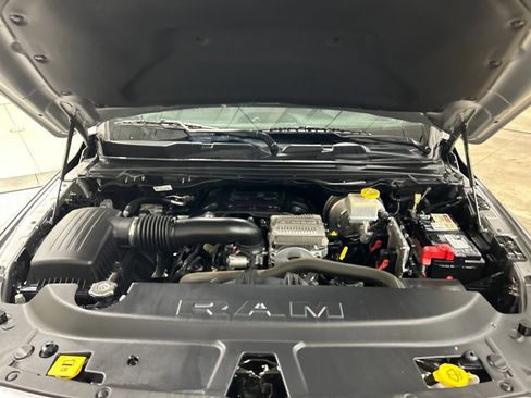 Used 2019 RAM 1500 Big Horn AWD/4WD image 28