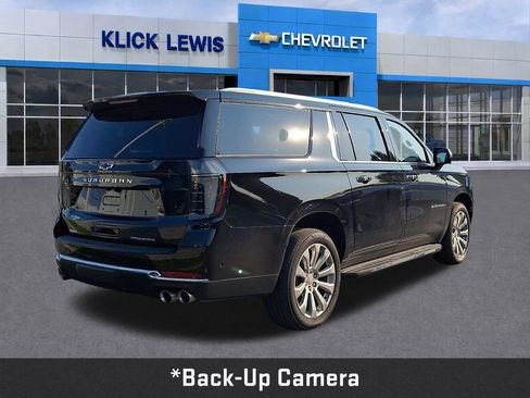 Used 2026 Chevrolet Suburban Premier w/ Sun And Tow Package AWD/4WD image 8