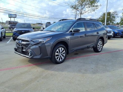 Certified 2025 Subaru Outback Premium w/ Popular Package #1A image 21