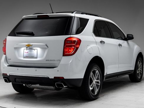 Used 2016 Chevrolet Equinox LTZ w/ Enhanced Convenience Package AWD/4WD image 32