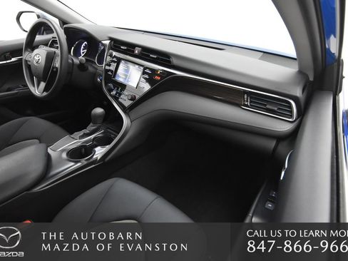 Used 2019 Toyota Camry LE w/ Convenience Package image 27